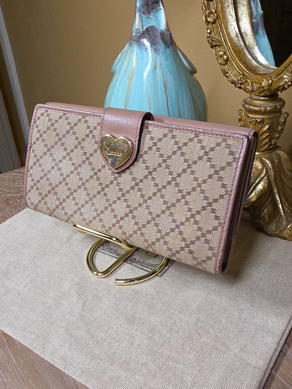Authentic Gucci "Lovely Heart" Diamante Canvas Continental Wallet Vintage EUC - Picture 13 of 13